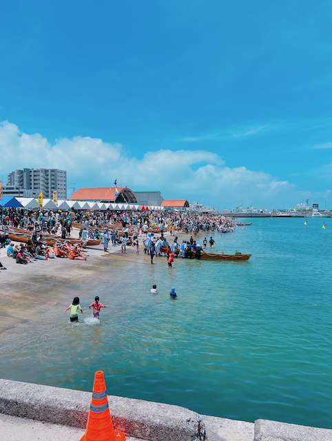 ハーリー(海神祭)風景