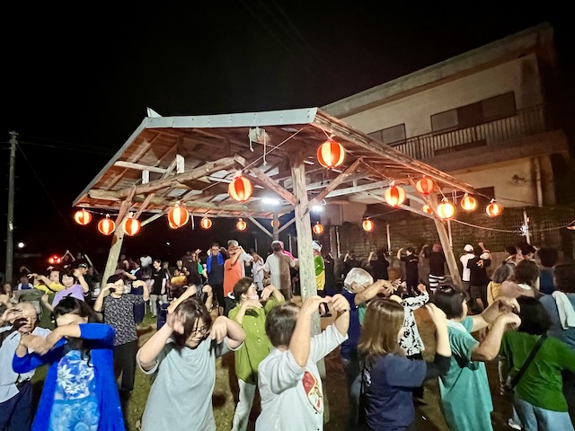 徳之島の祭り風景